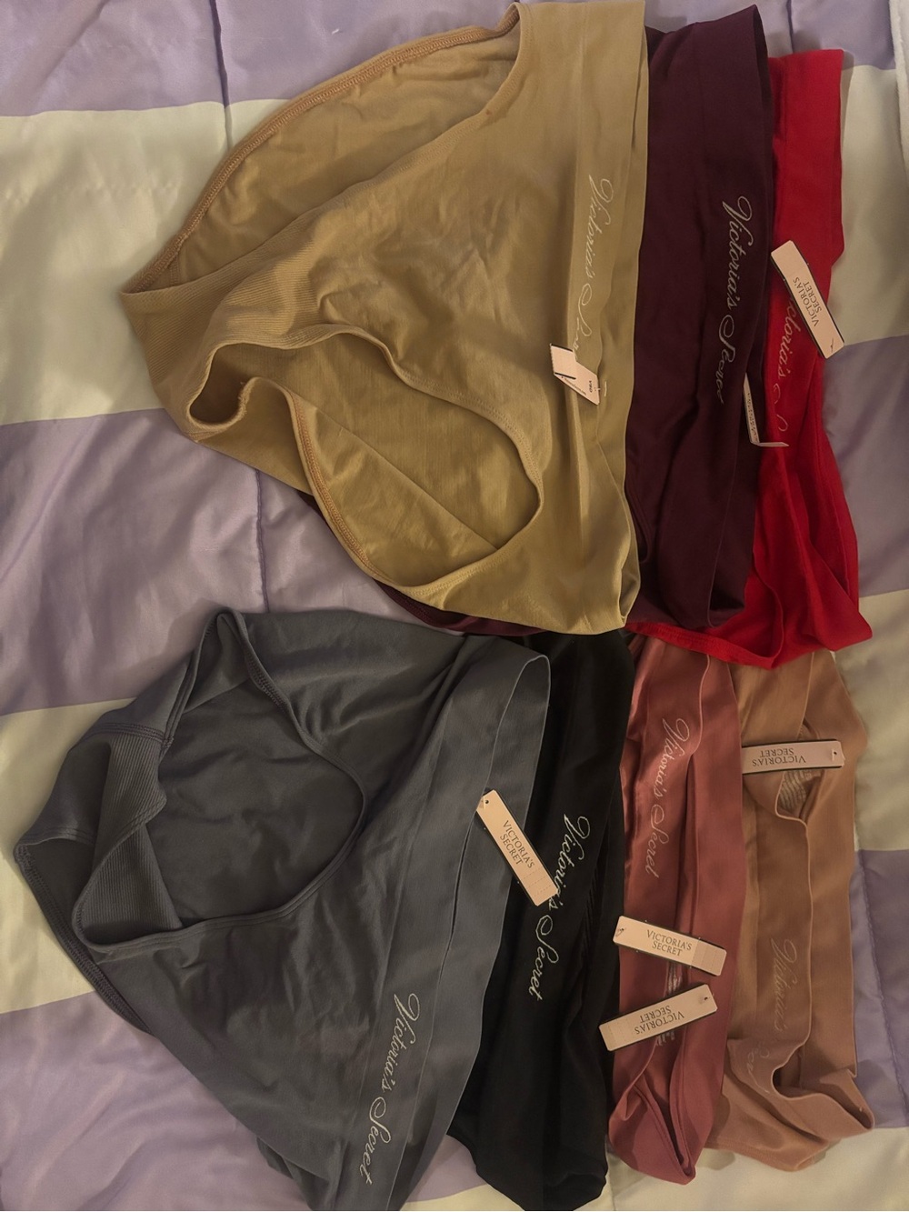 Victoria's Secret Women's Seamless high leg briefs NWT 7 pack